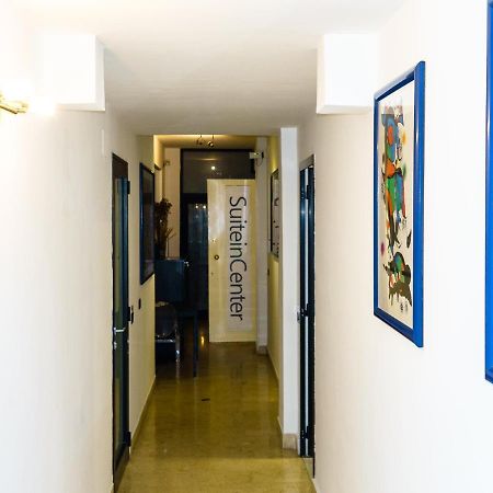 Suite In Center Palerme Extérieur photo