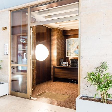 Suite In Center Palerme Extérieur photo