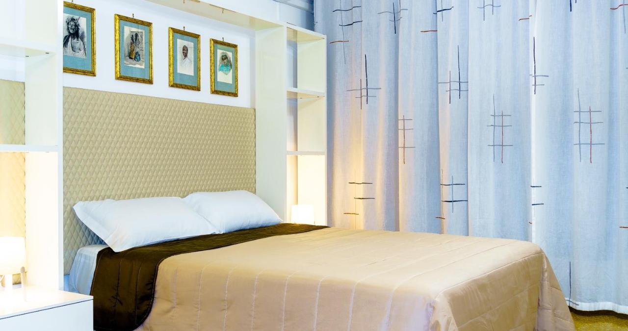 Suite In Center Palerme Extérieur photo
