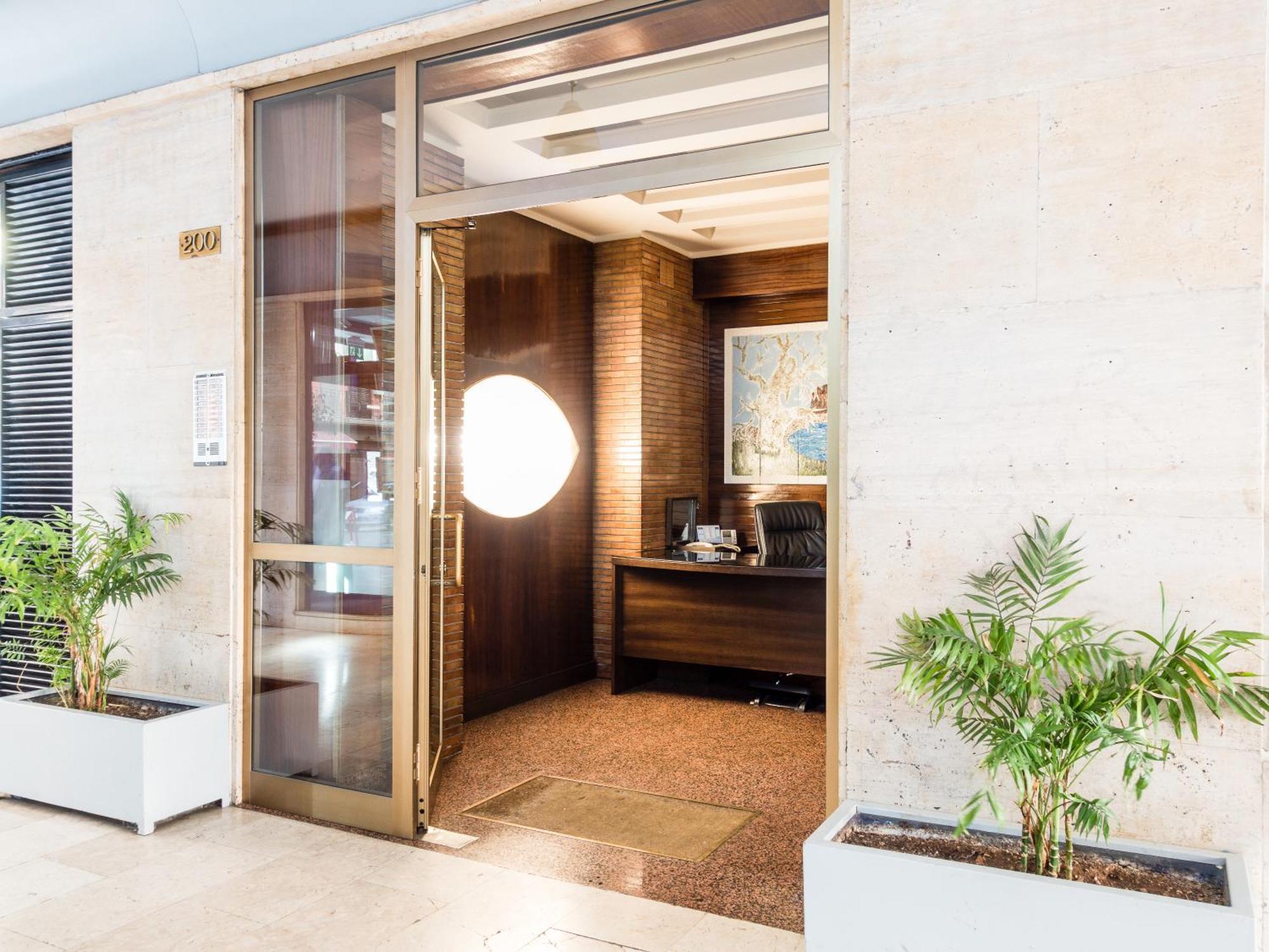 Suite In Center Palerme Extérieur photo
